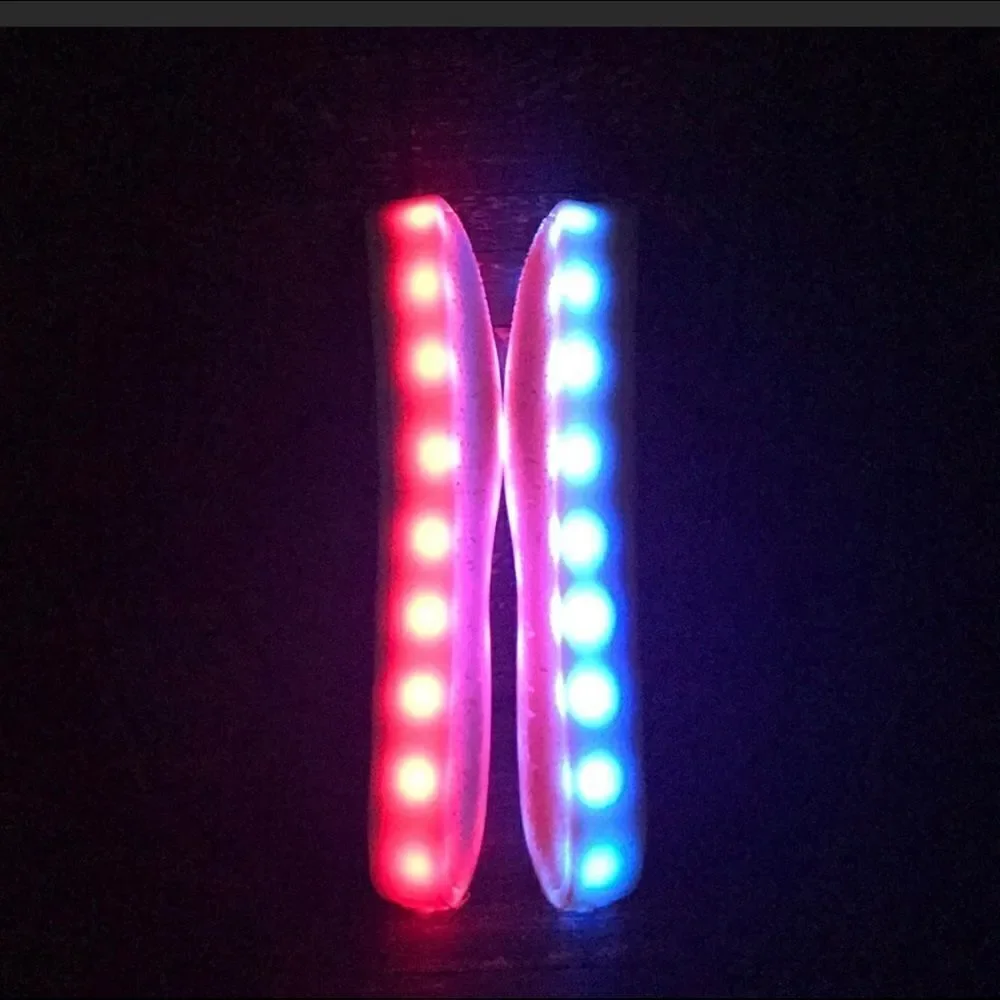 Skechers lights flash